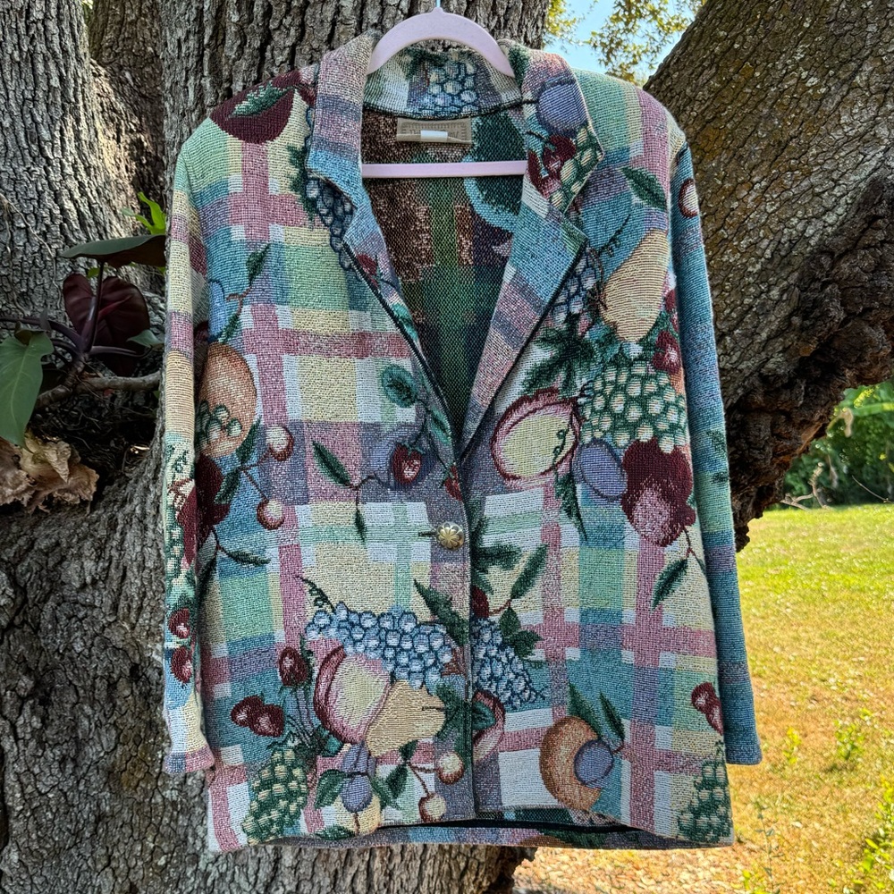 XL Vtg Painted Pony-Tapestry blazer with colorful fruit motif.2 side pockets XL